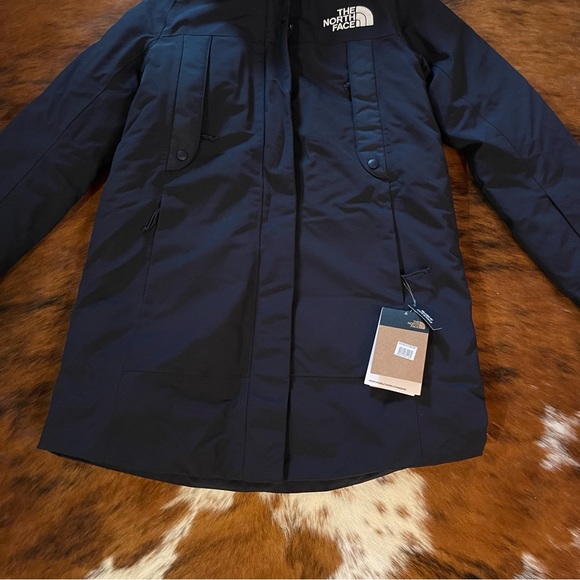 NWT The North Face Women’s New Outerboroughs Parka - Picture 4 of 11